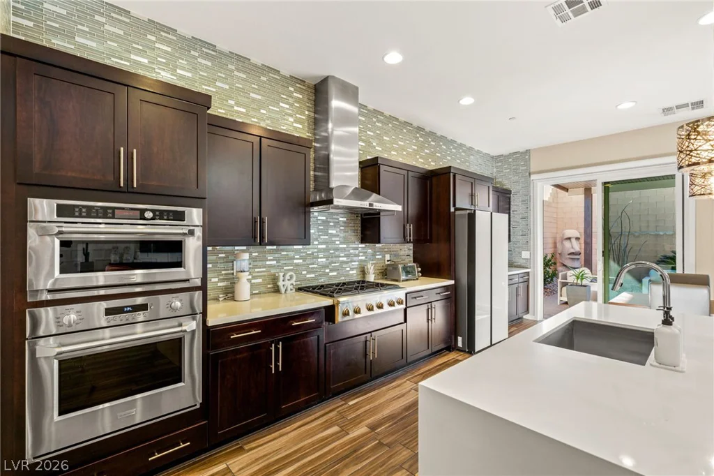 229 Glen Lee, Henderson, NV 89012