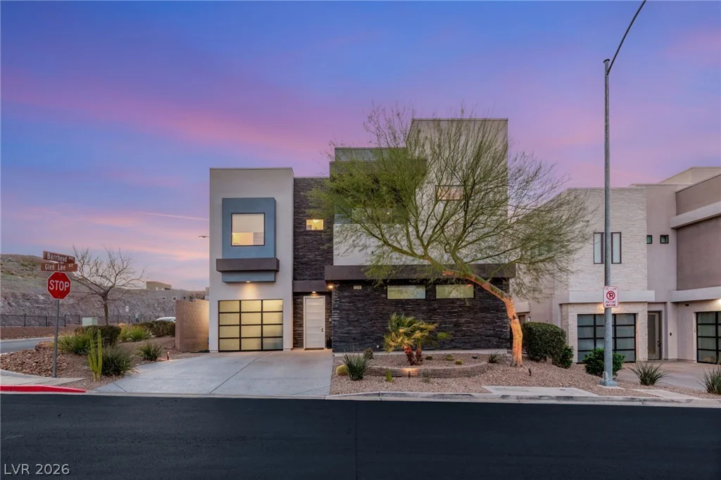 229 Glen Lee, Henderson, NV 89012