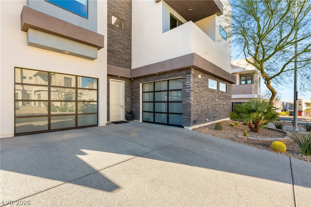 229 Glen Lee, Henderson, NV 89012