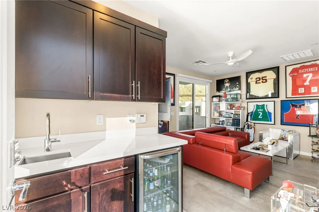 229 Glen Lee, Henderson, NV 89012