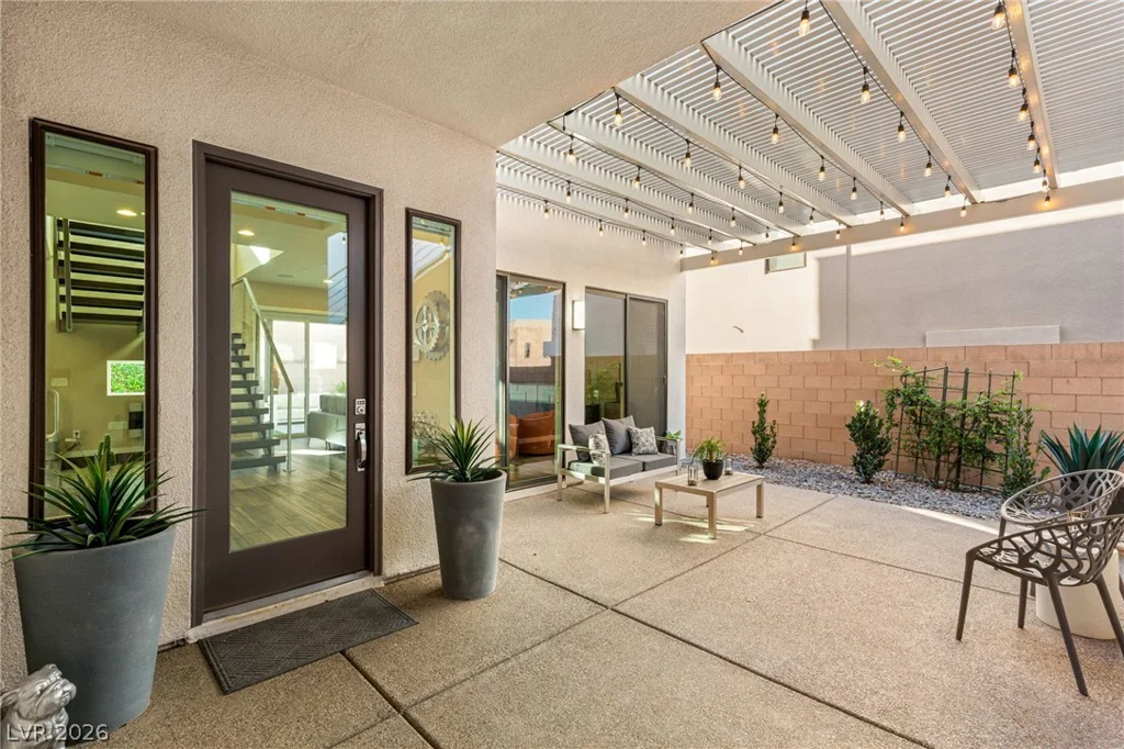 229 Glen Lee, Henderson, NV 89012