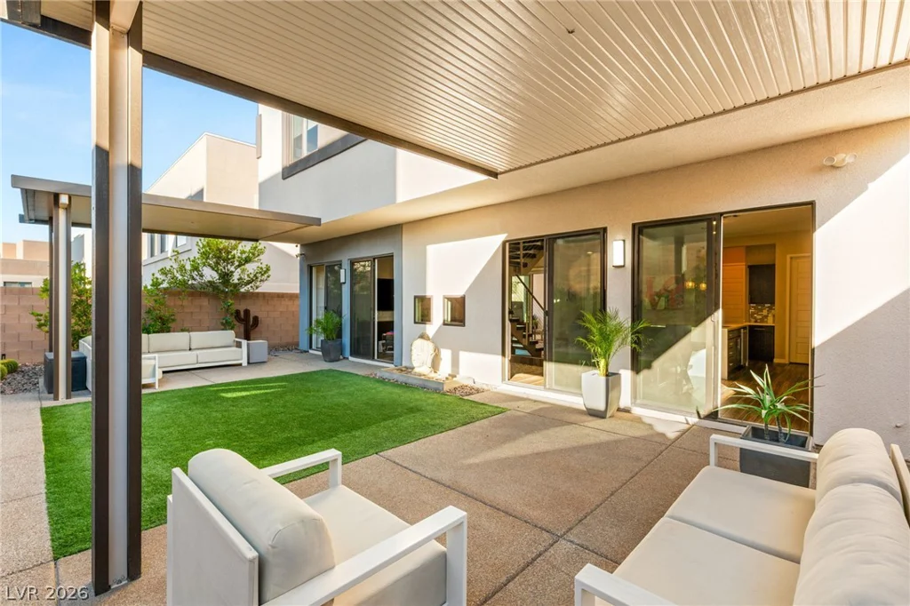 229 Glen Lee, Henderson, NV 89012