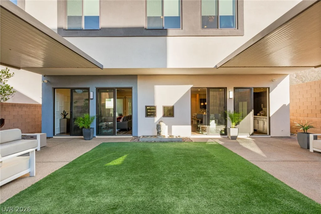 229 Glen Lee, Henderson, NV 89012