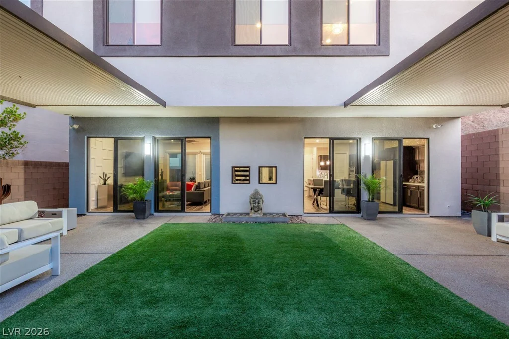 229 Glen Lee, Henderson, NV 89012