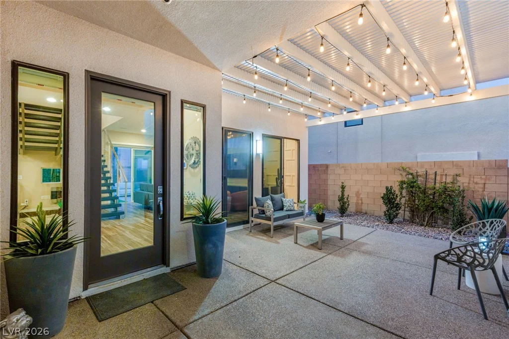 229 Glen Lee, Henderson, NV 89012