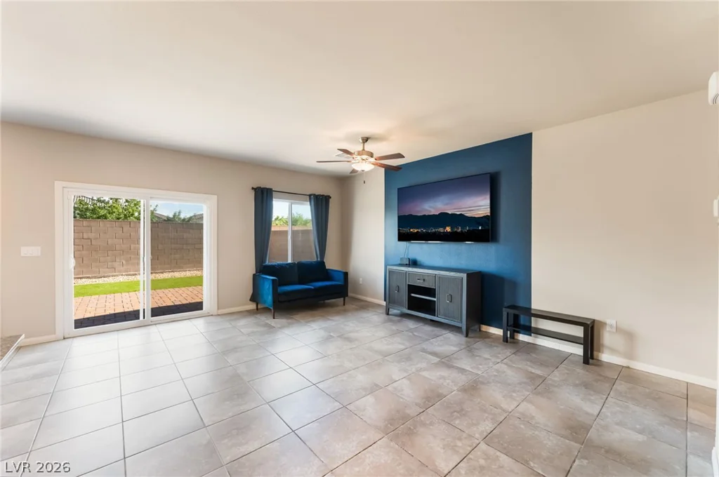 3803 Ramura, North Las Vegas, NV 89084
