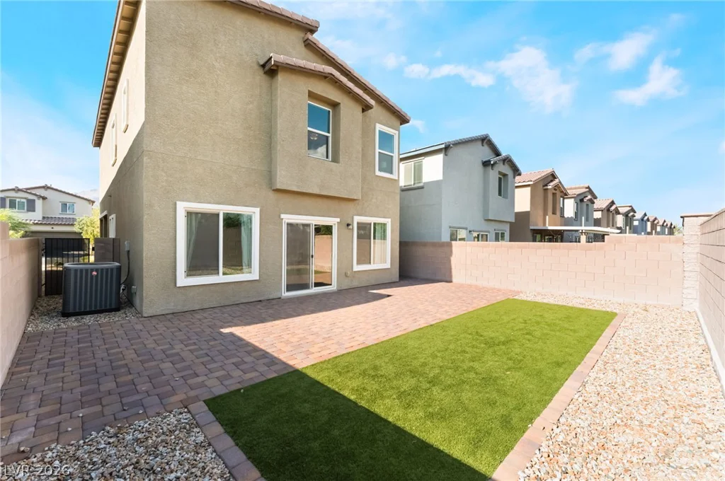 3803 Ramura, North Las Vegas, NV 89084