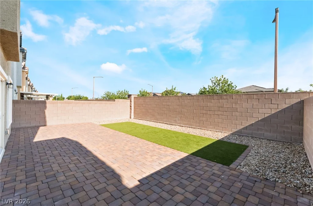 3803 Ramura, North Las Vegas, NV 89084