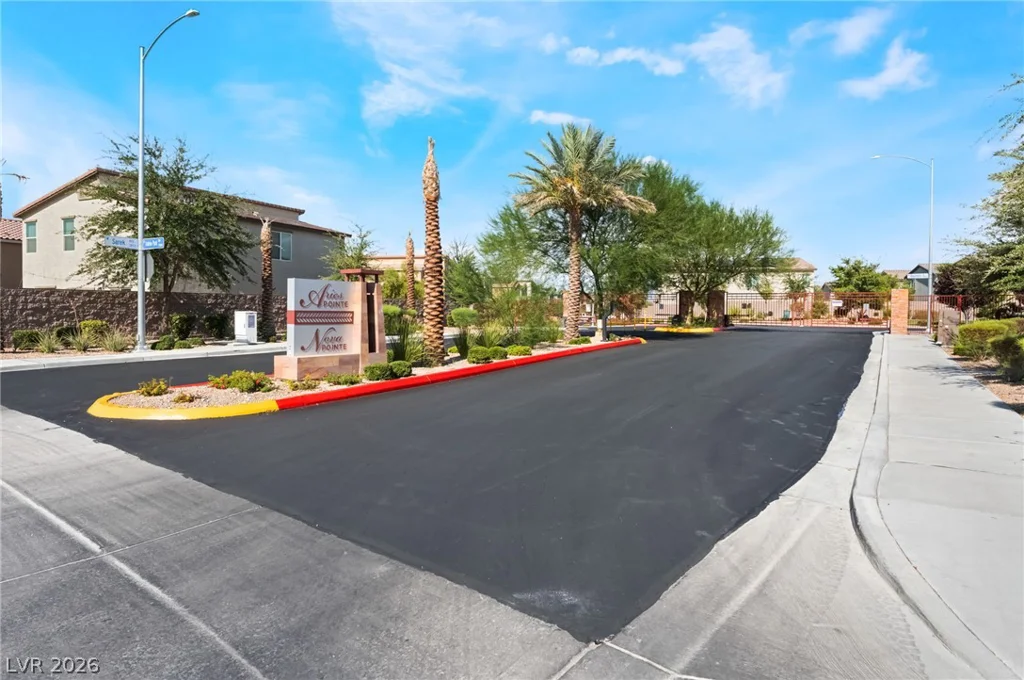 3803 Ramura, North Las Vegas, NV 89084