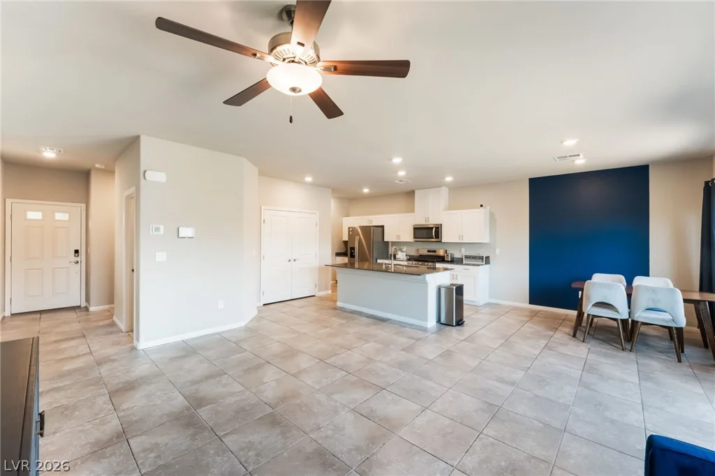3803 Ramura, North Las Vegas, NV 89084