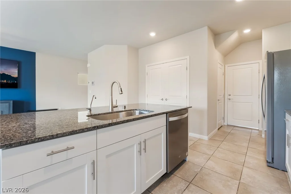 3803 Ramura, North Las Vegas, NV 89084