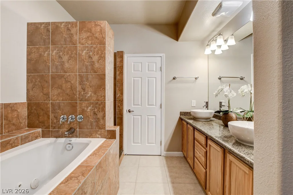 10811 Ultima, Las Vegas, NV 89144
