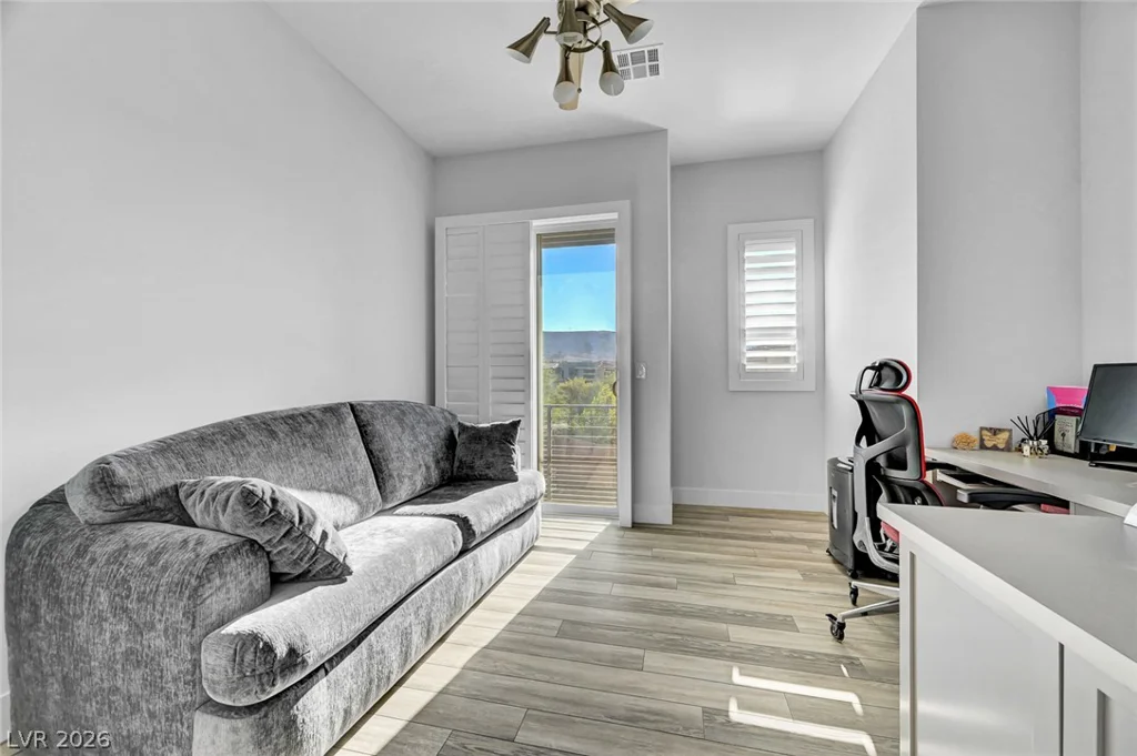 10989 Limeslice, Las Vegas, NV 89135
