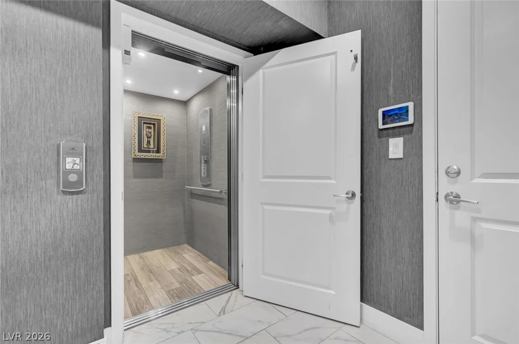 10989 Limeslice, Las Vegas, NV 89135