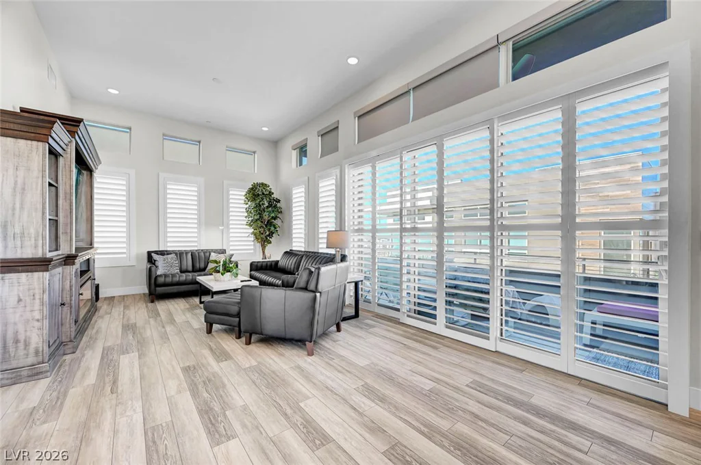 10989 Limeslice, Las Vegas, NV 89135