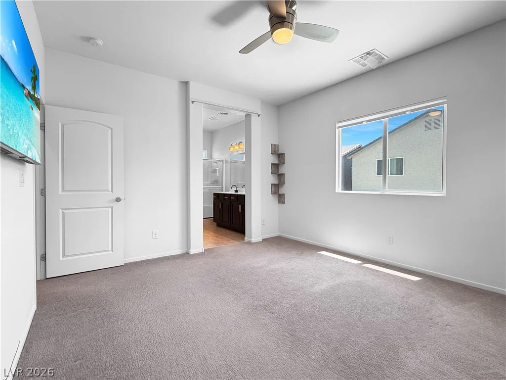 7709 Pyrenees Park, Las Vegas, NV 89113