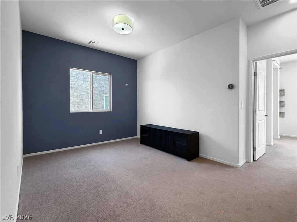 7709 Pyrenees Park, Las Vegas, NV 89113