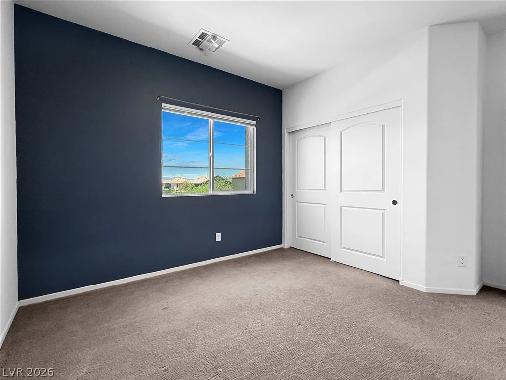 7709 Pyrenees Park, Las Vegas, NV 89113