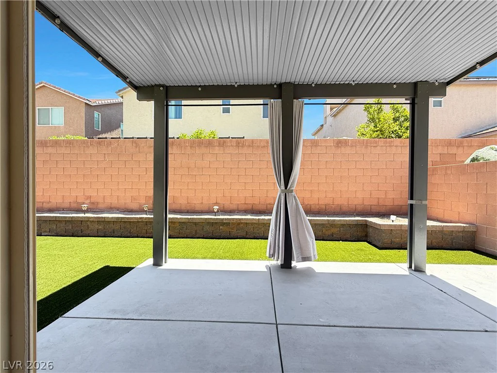 7709 Pyrenees Park, Las Vegas, NV 89113
