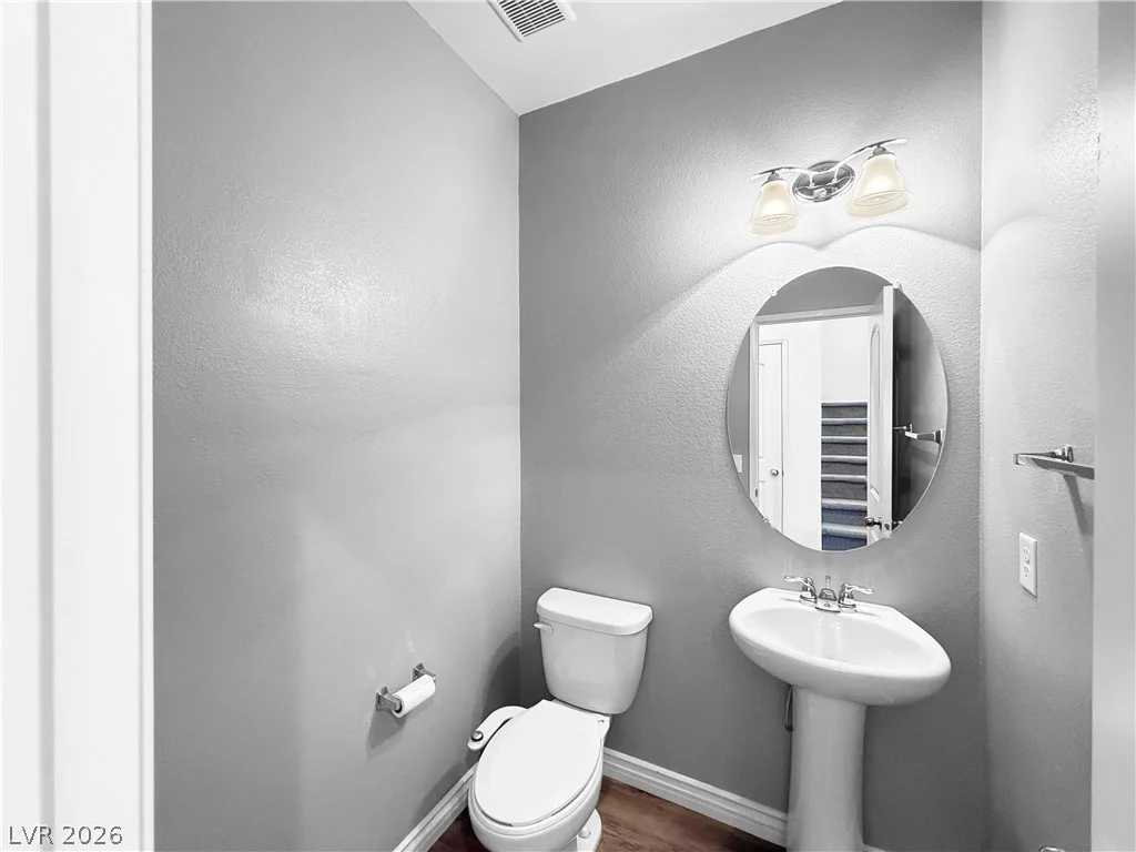 7709 Pyrenees Park, Las Vegas, NV 89113