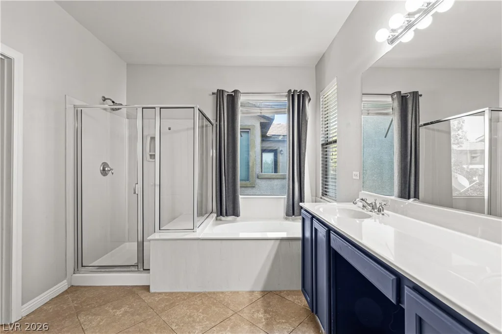 8220 Chimney Bluffs, North Las Vegas, NV 89085