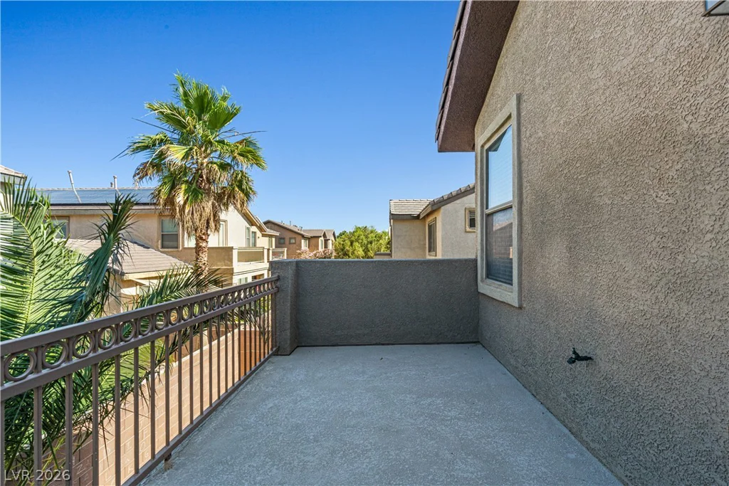 8220 Chimney Bluffs, North Las Vegas, NV 89085