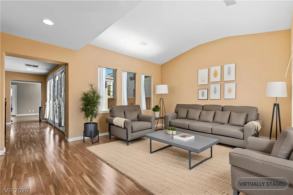 8220 Chimney Bluffs, North Las Vegas, NV 89085