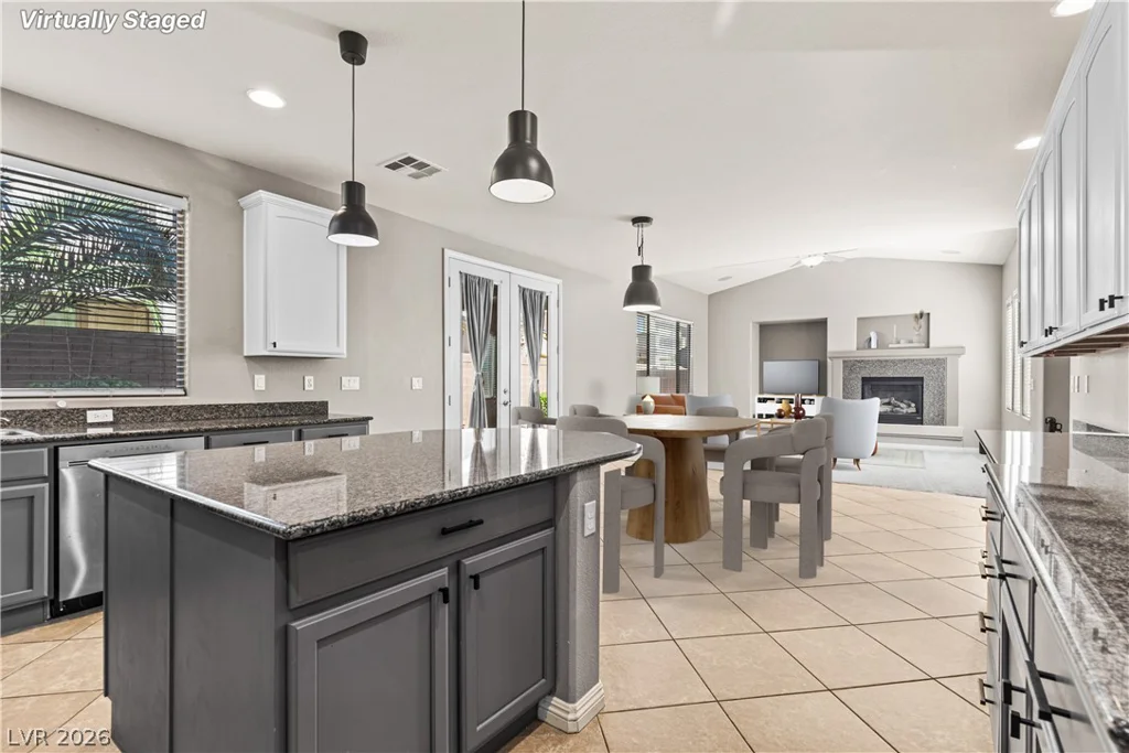 8220 Chimney Bluffs, North Las Vegas, NV 89085