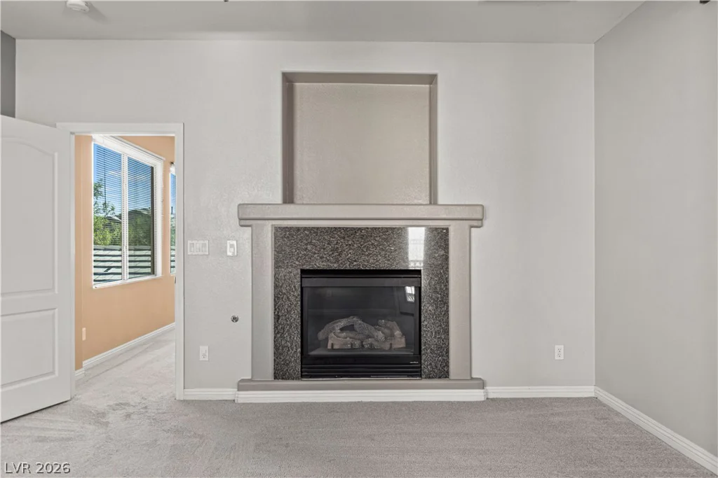 8220 Chimney Bluffs, North Las Vegas, NV 89085