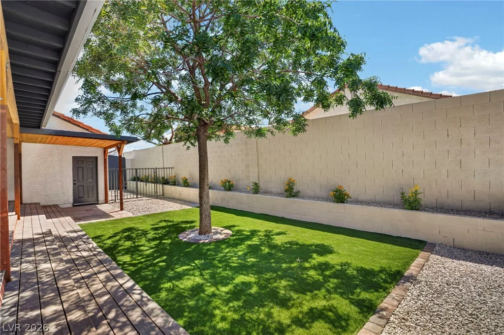 7720 Partridge, Las Vegas, NV 89145