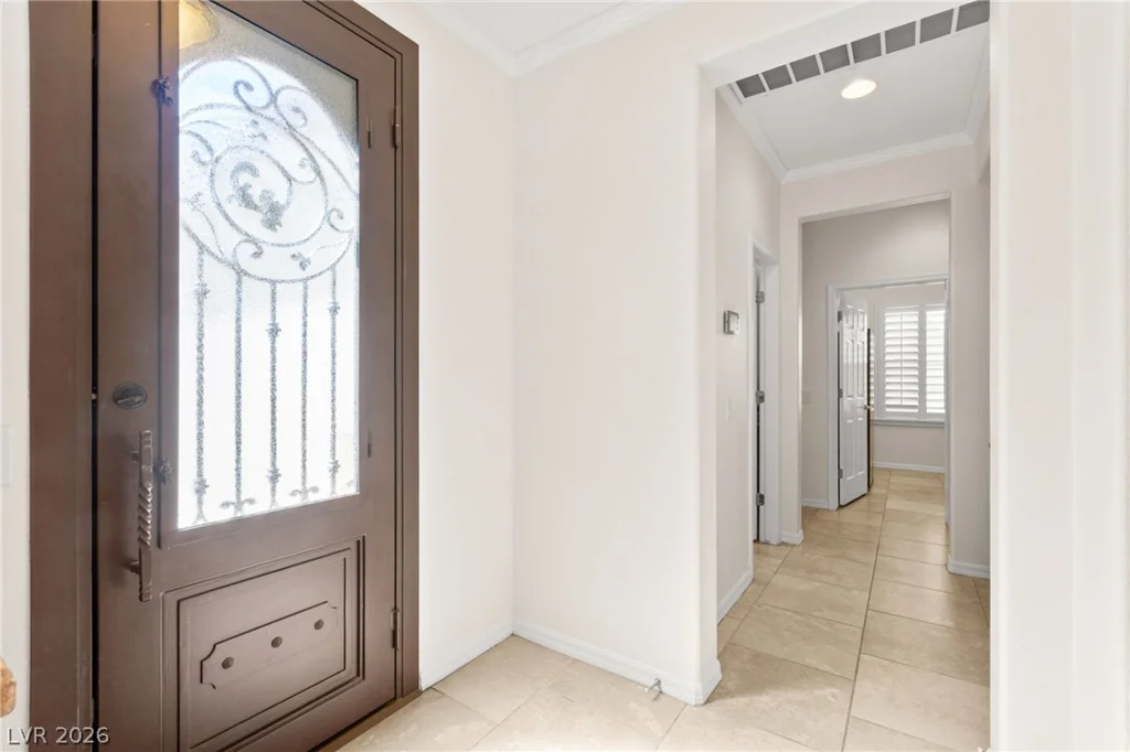 8520 Berkley Hall, Las Vegas, NV 89131