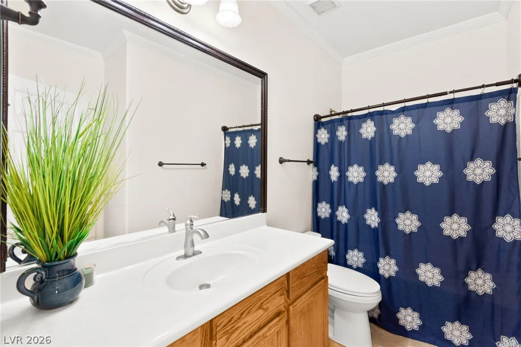 8520 Berkley Hall, Las Vegas, NV 89131