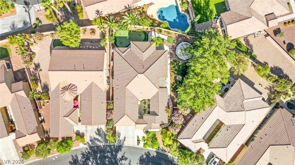 8520 Berkley Hall, Las Vegas, NV 89131