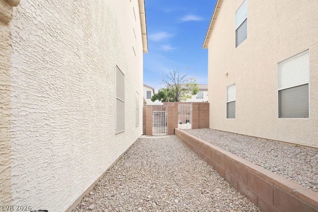 9637 Boylagh, Las Vegas, NV 89129