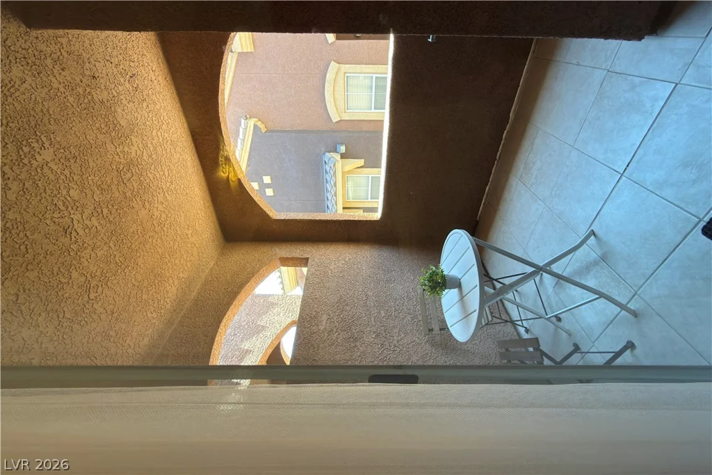 3975 Hualapai, Las Vegas, NV 89129