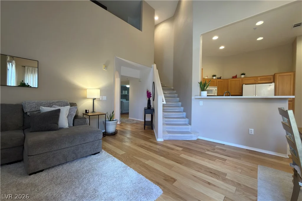 3975 Hualapai, Las Vegas, NV 89129