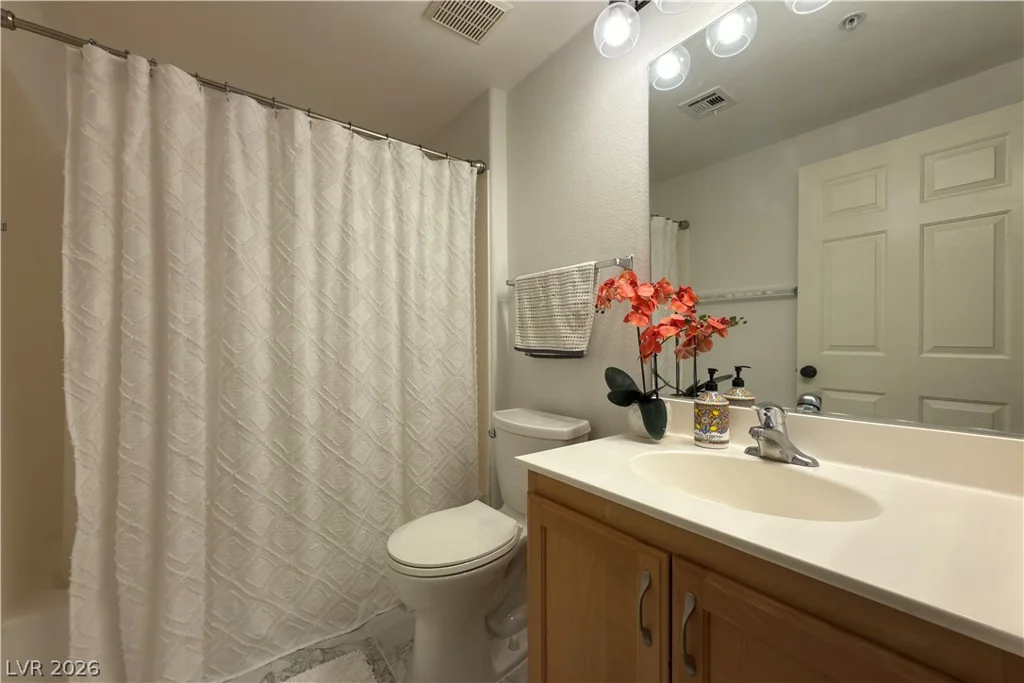 3975 Hualapai, Las Vegas, NV 89129