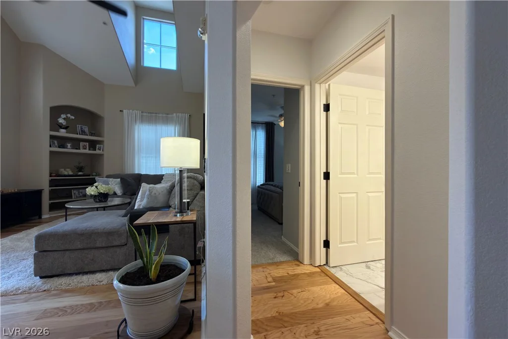 3975 Hualapai, Las Vegas, NV 89129