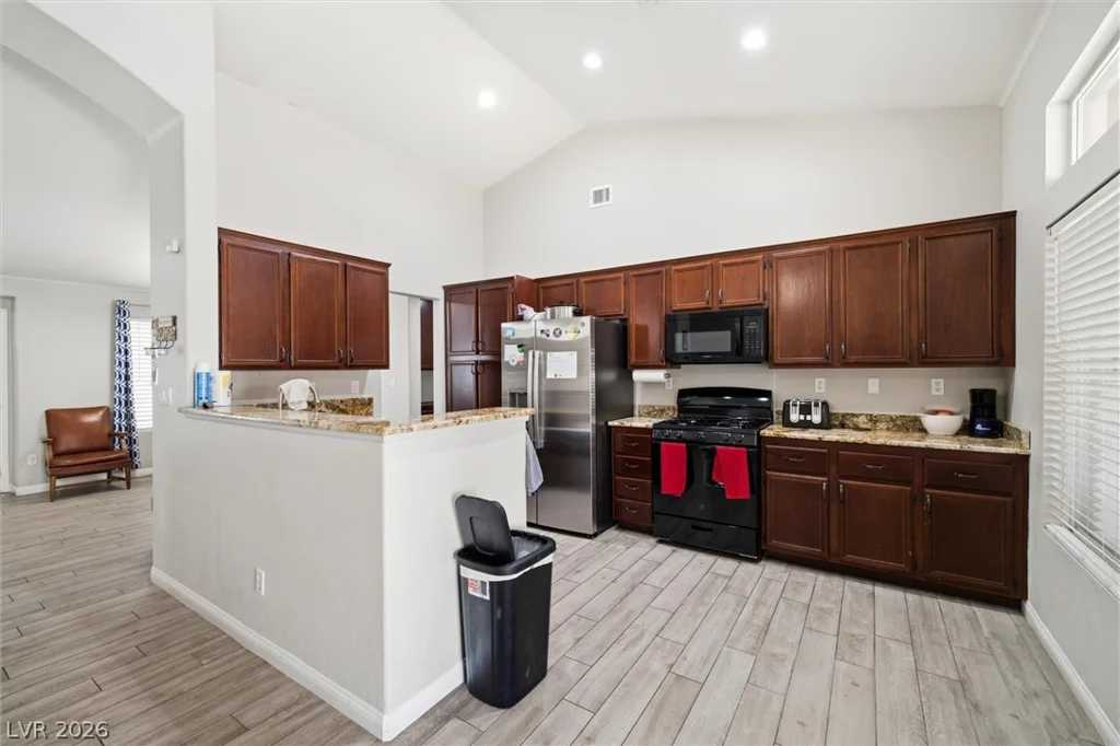 1536 Singing Bird, North Las Vegas, NV 89031