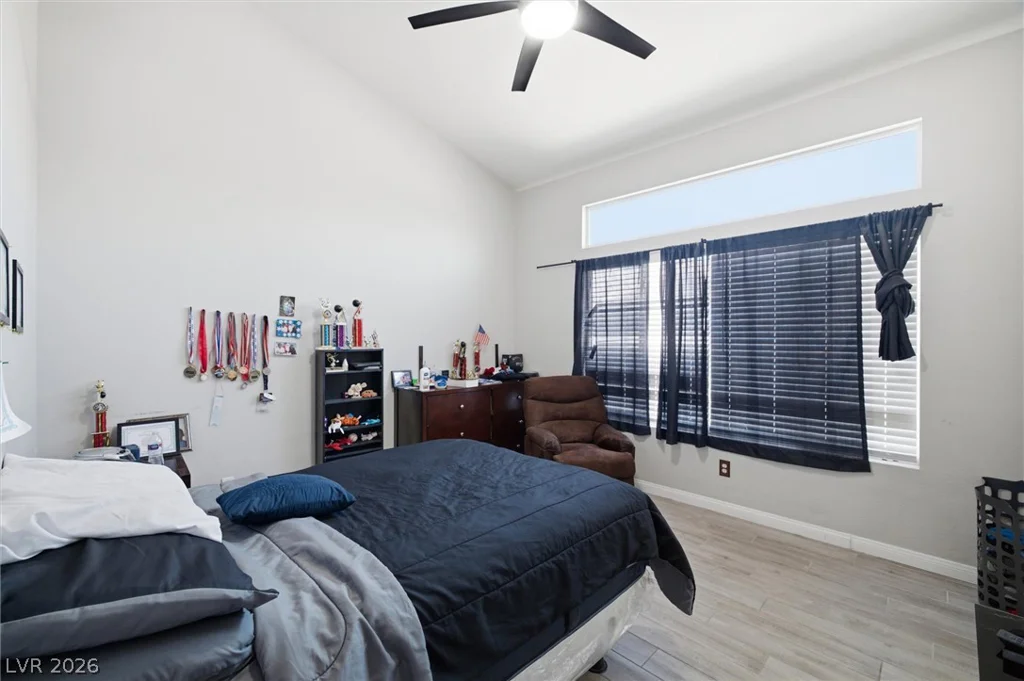 1536 Singing Bird, North Las Vegas, NV 89031