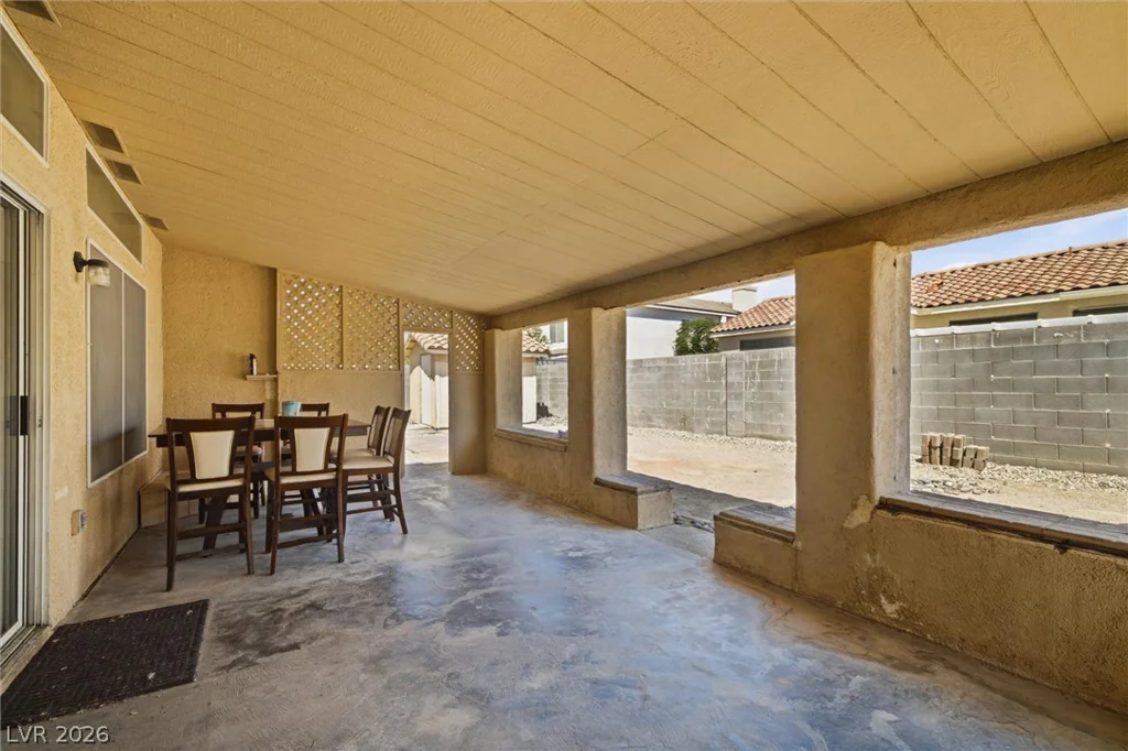 1536 Singing Bird, North Las Vegas, NV 89031