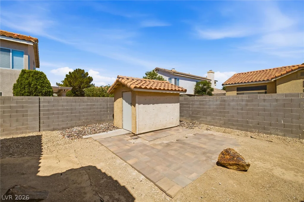 1536 Singing Bird, North Las Vegas, NV 89031
