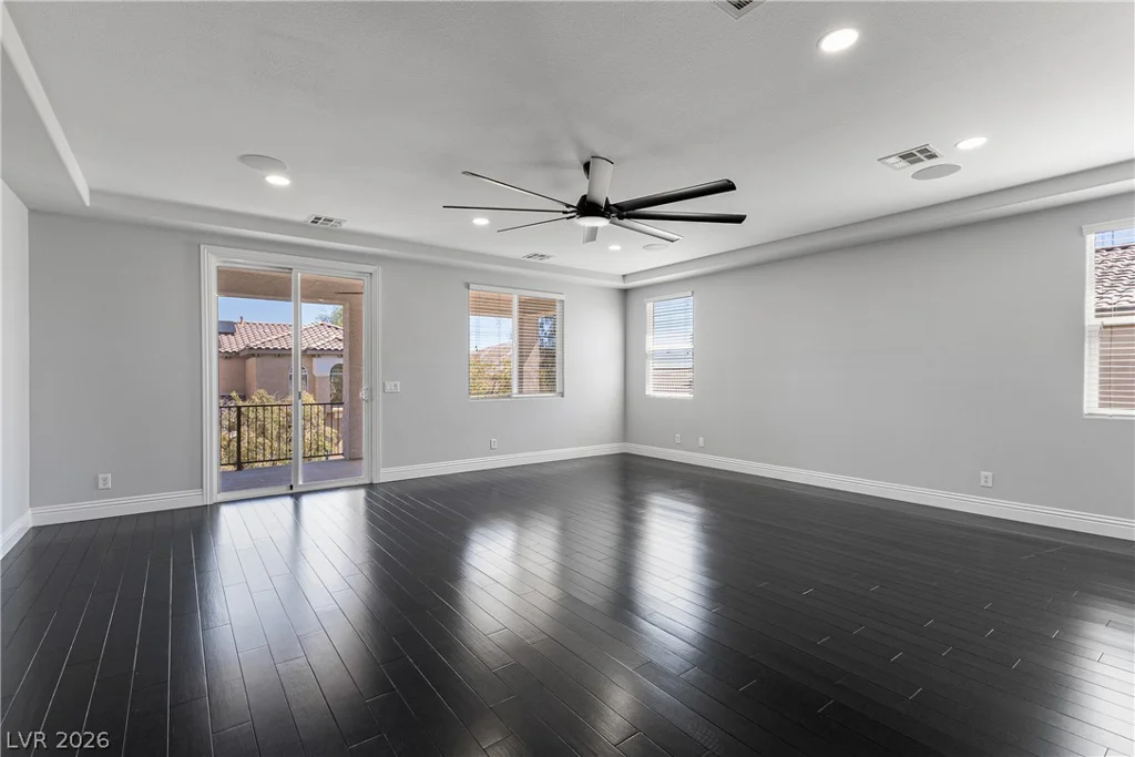 7878 Brianna Cheerful, Las Vegas, NV 89178