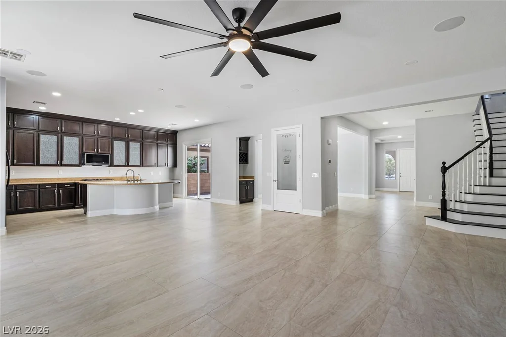 7878 Brianna Cheerful, Las Vegas, NV 89178