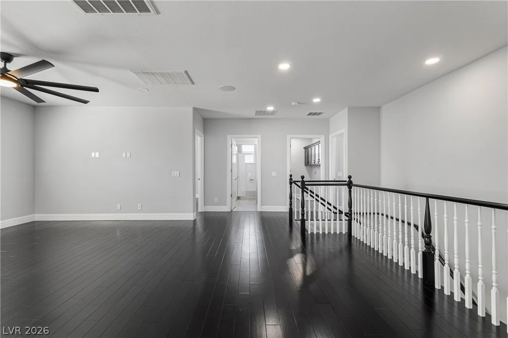 7878 Brianna Cheerful, Las Vegas, NV 89178