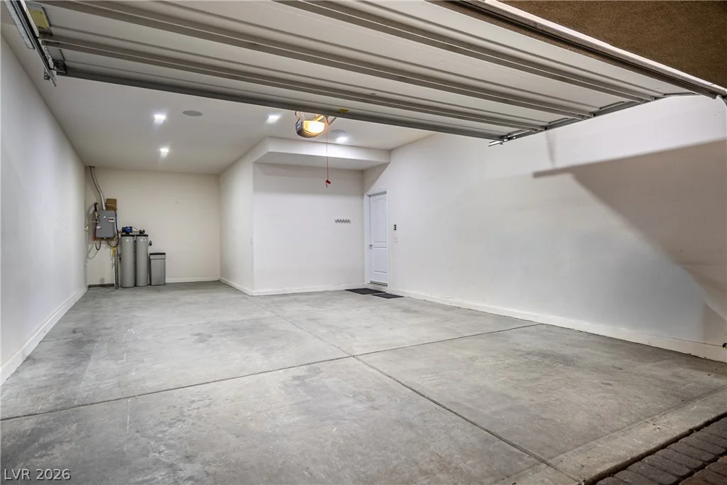 7878 Brianna Cheerful, Las Vegas, NV 89178