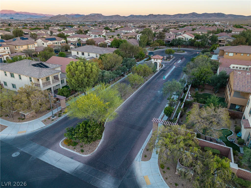 7878 Brianna Cheerful, Las Vegas, NV 89178