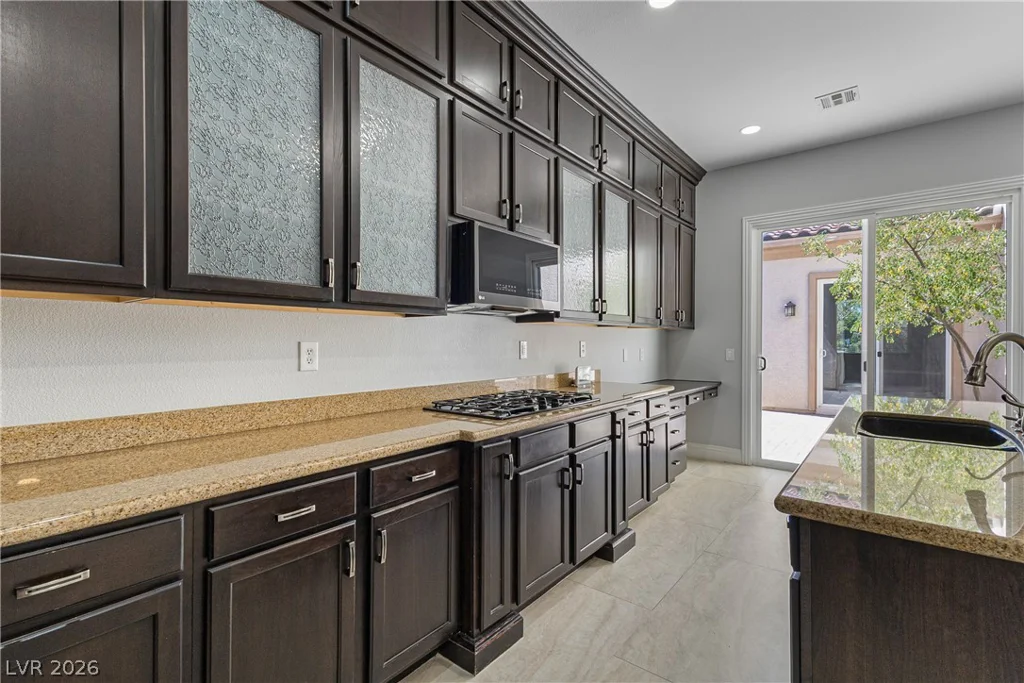 7878 Brianna Cheerful, Las Vegas, NV 89178