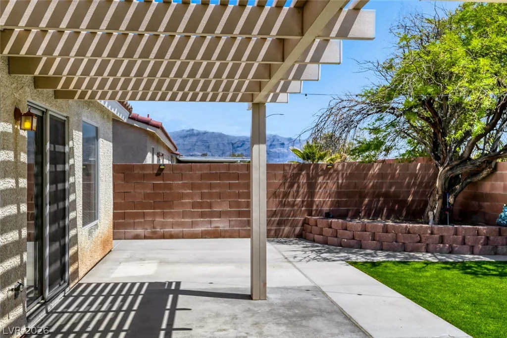 5222 Jungle Orchard, North Las Vegas, NV 89031