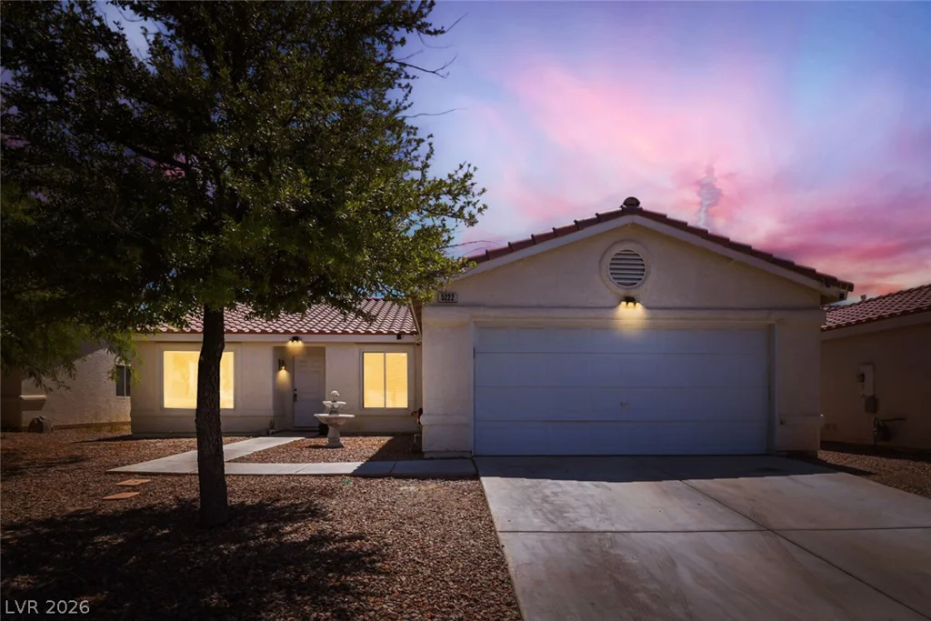 5222 Jungle Orchard, North Las Vegas, NV 89031
